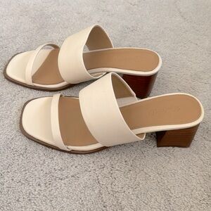 NWOT Madewell The Kaitlin Sandal in Ecru Size 6